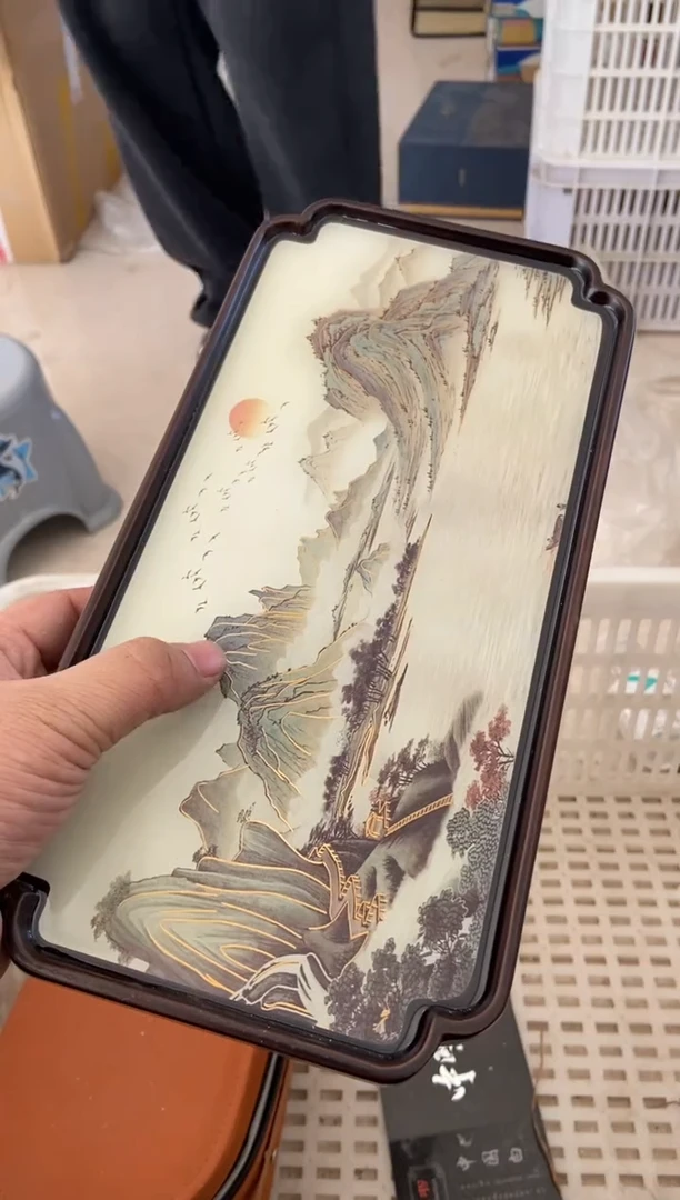 无运费险有瑕疵的摄影的产品有使用过的痕迹有点脏介意勿拍