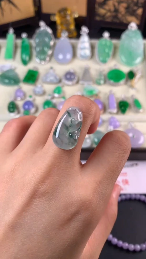 未镶嵌定制翡翠裸石（镶嵌定制）