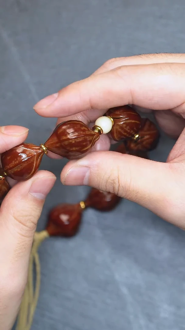 【闪购商品】橄榄核手串素核铁素回血54