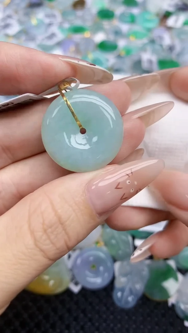 翡翠18K金镶嵌颈饰198   天然翡翠A货