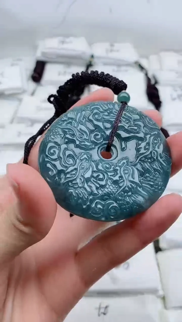 颈饰未镶嵌翡翠8