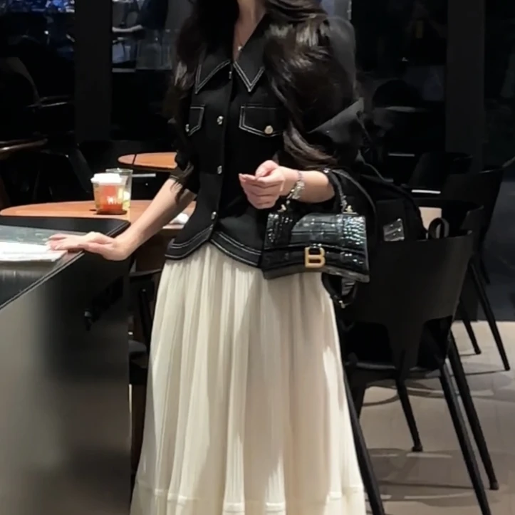 【亦瑶专属】 气质百搭秋季短款小香风外套4QWXJ7277