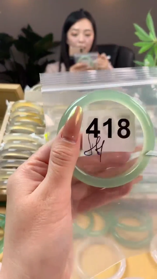 【闪购商品】玛瑙/玉髓手镯未镶嵌418