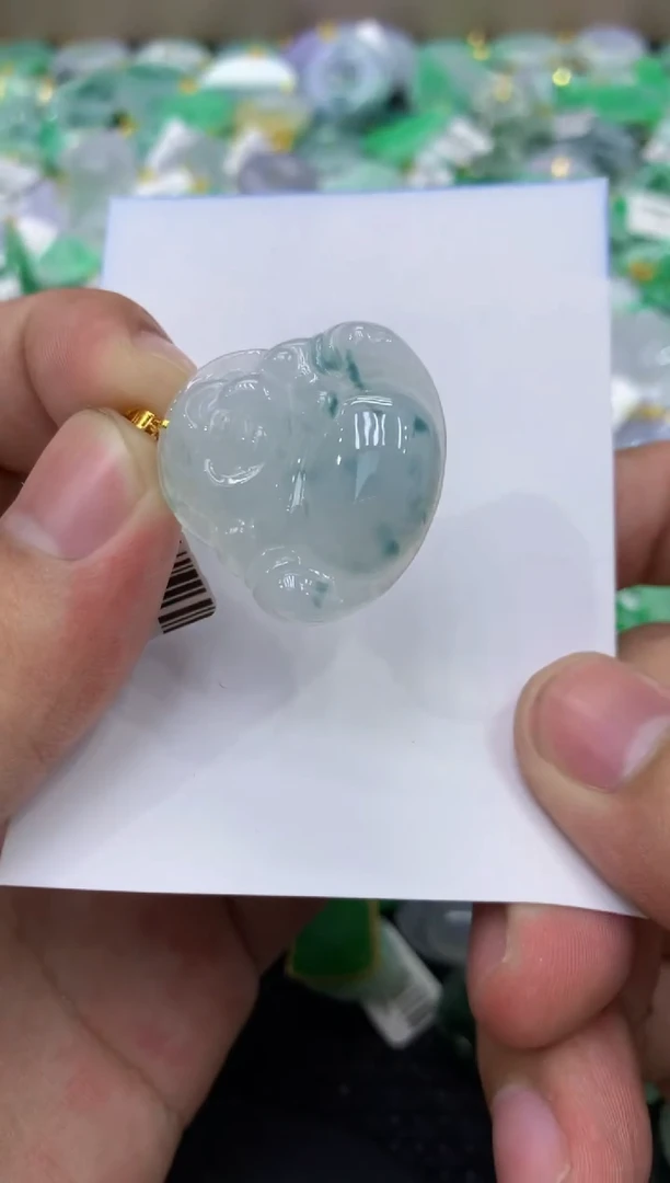 颈饰18K金镶嵌翡翠天然缅甸翡翠A货
