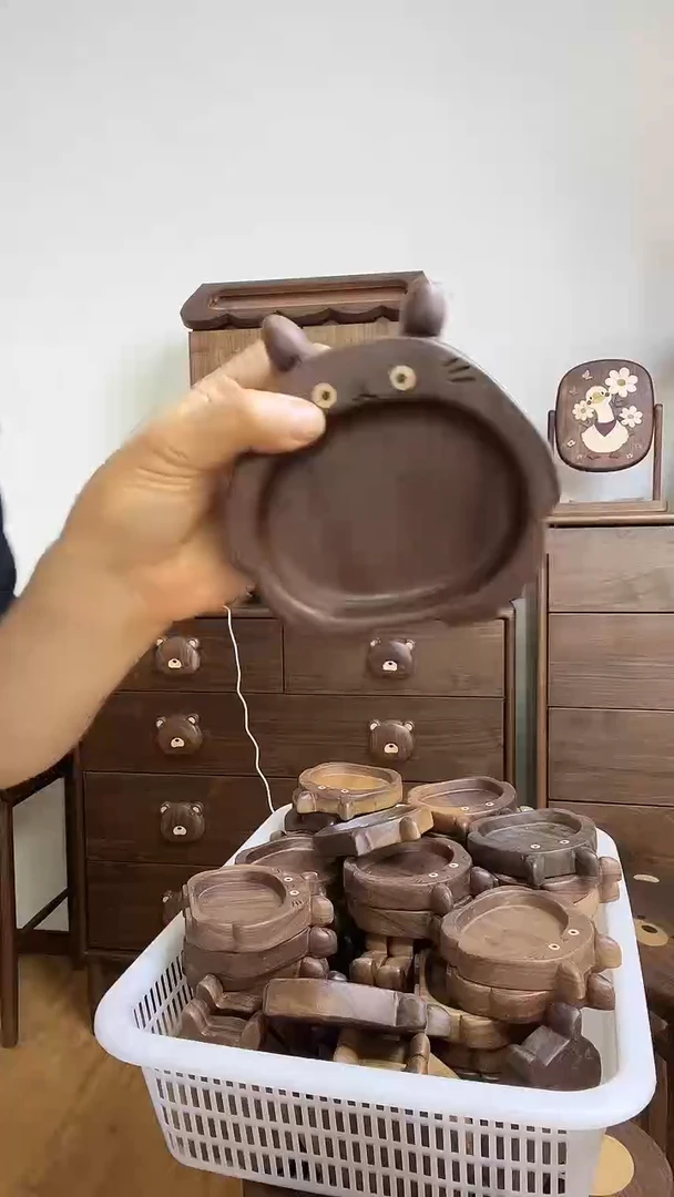 龙猫盘子 (瑕疵)