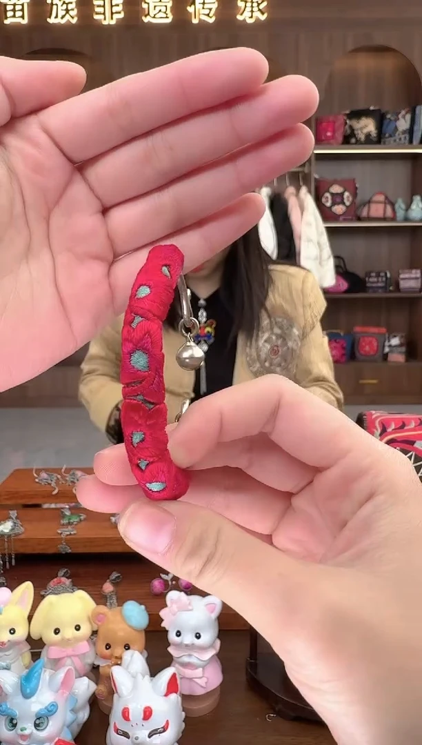 【闪购商品】织绣扶光苗绣传承88