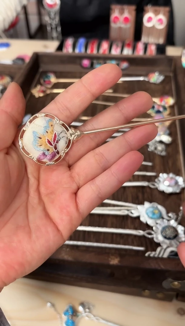 【闪购商品】织绣织绣民族风老绣饰352