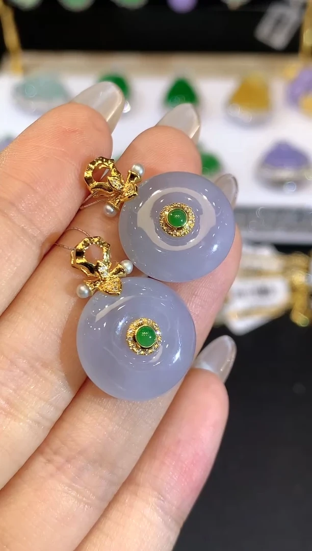 翡翠18K金镶嵌吊坠(不含链)L1998多样性发其一