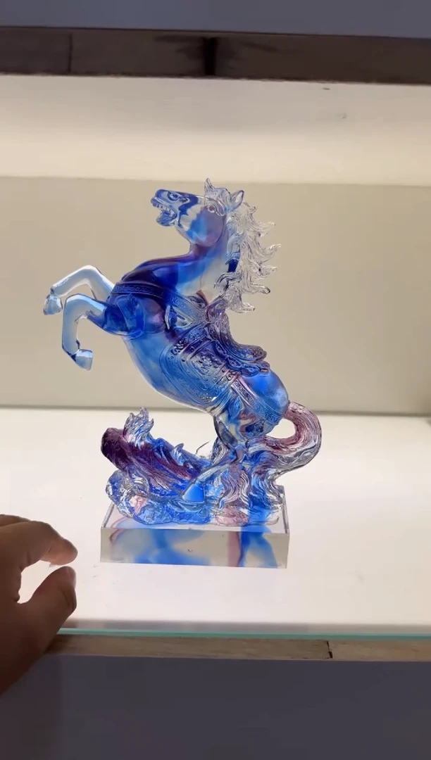 手工艺品琉璃一马当先