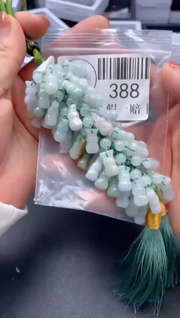 吊坠(不含链)未镶嵌翡翠388