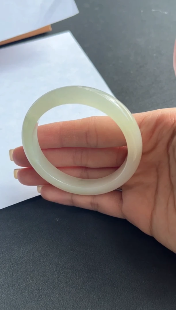 未镶嵌手镯翡翠17号53.3*10.2*7.9正圈