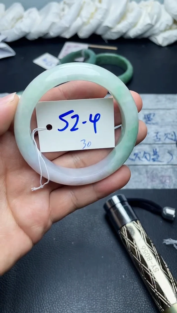 未镶嵌手镯翡翠30