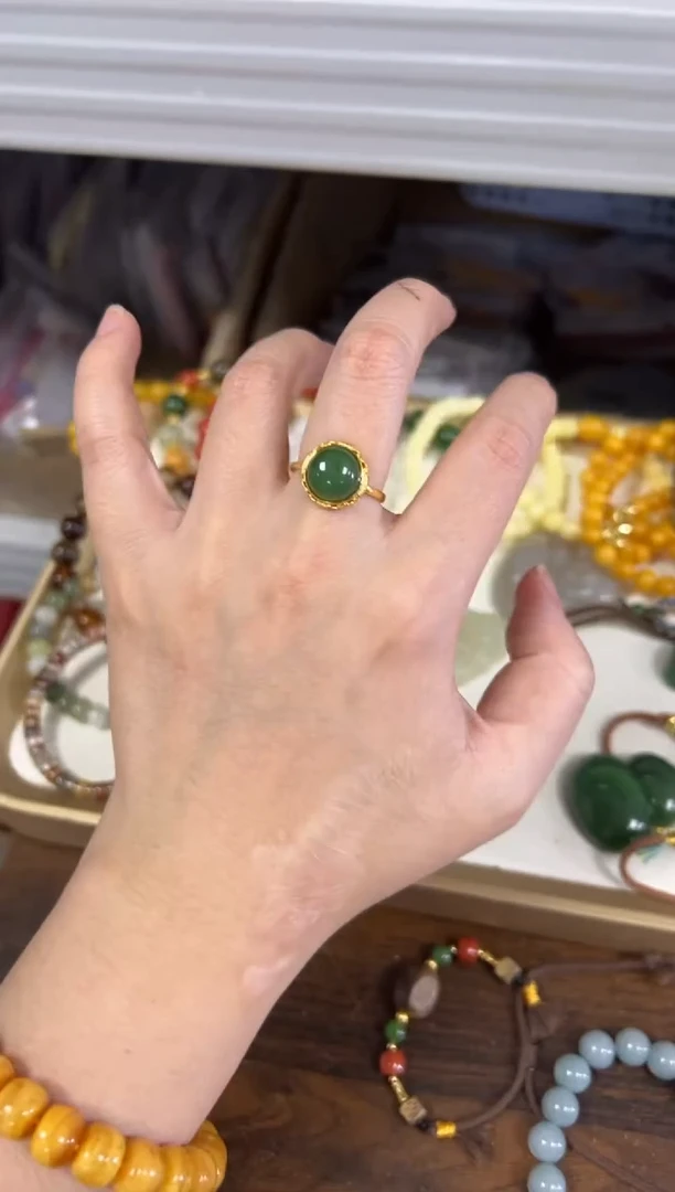 银S925镶嵌戒指和田玉孤品和田玉碧玉圆蛋面银戒指[91]