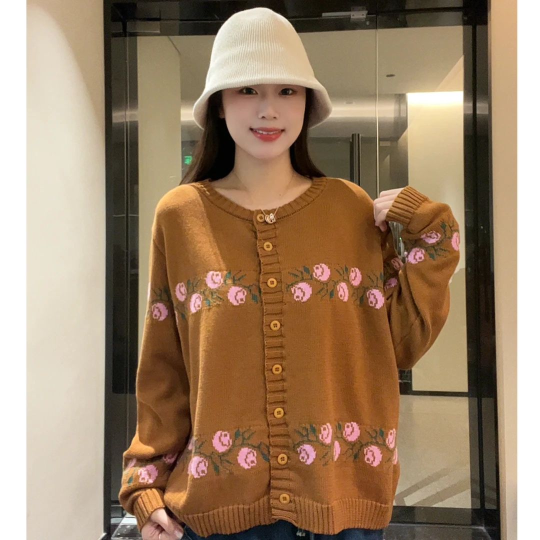 花朵图案 长袖女针织圆领提花针织上衣2025冬季新款宽松毛针织衫