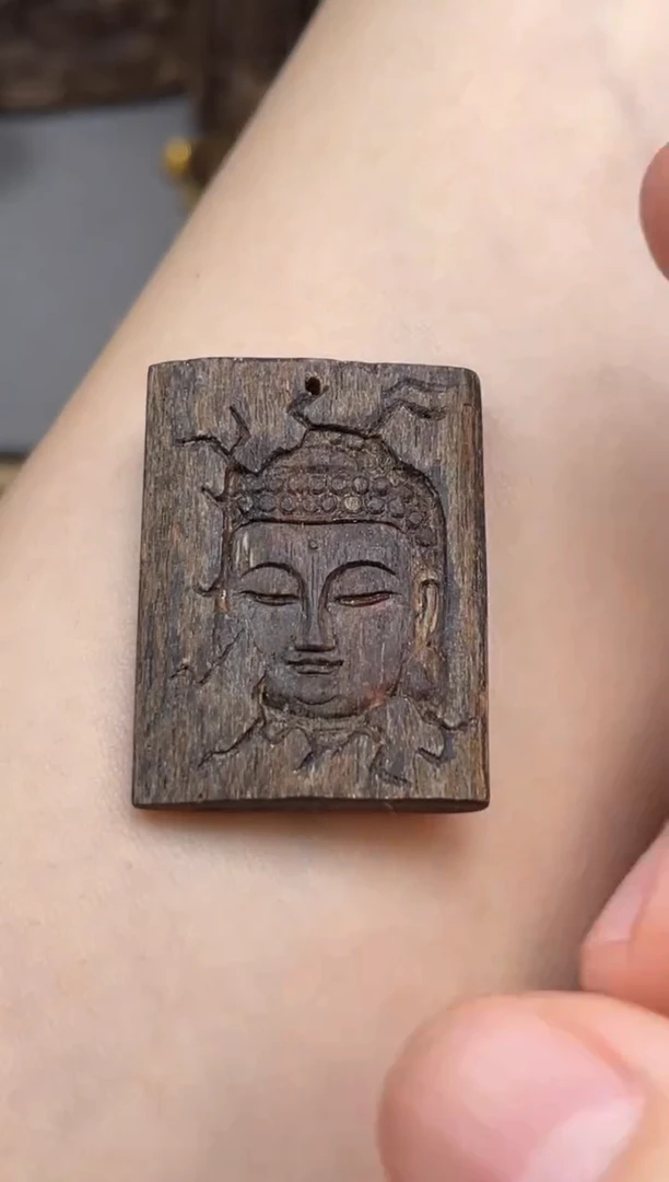 沉香吊坠沉香吊坠01