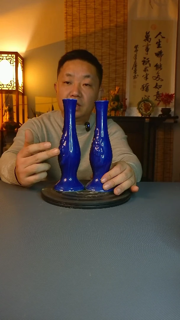 摆件复古风格瓷器一对