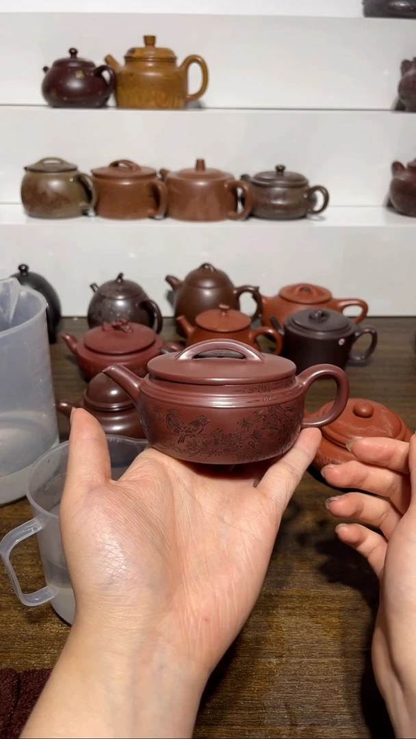 宜兴黄龙山原矿紫砂36