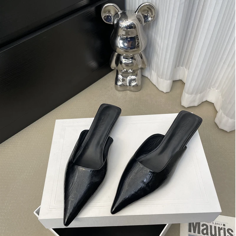 2cm猫跟尖头气质包头半拖鞋女外穿2025春夏新款百搭低跟懒人凉拖