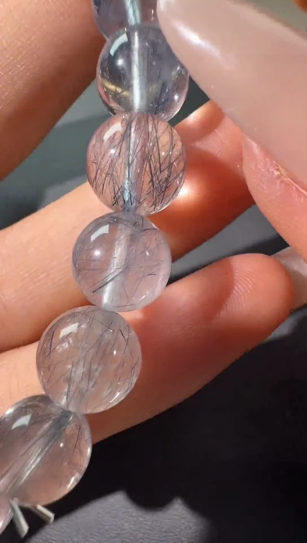水晶摆件未镶嵌钢丝蓝兔毛手串