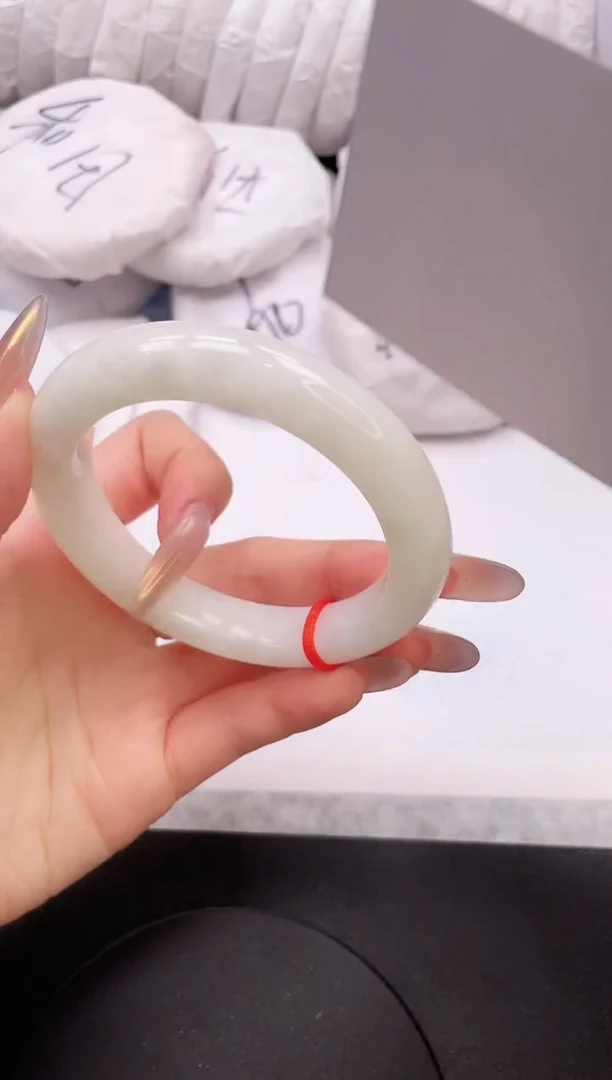 【闪购商品】和田玉手镯未镶嵌30K364-59