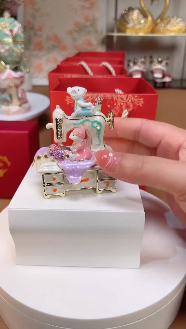 【闪购商品】易尚宝珐琅彩首饰盒