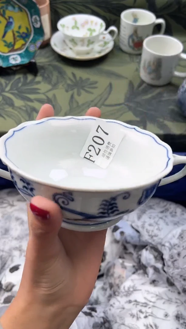 瓷片?****玲       F207