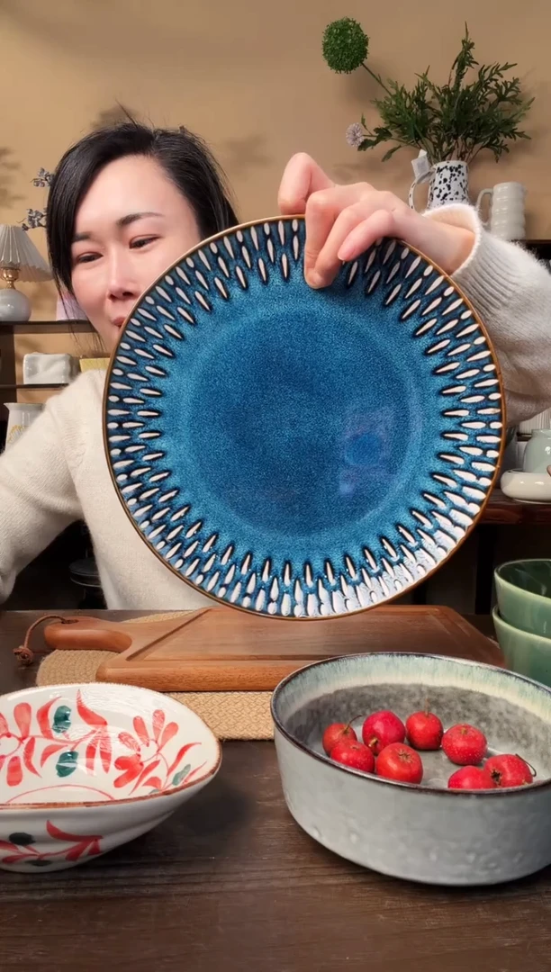 10.5英寸窑变蓝水滴大盘微瑕