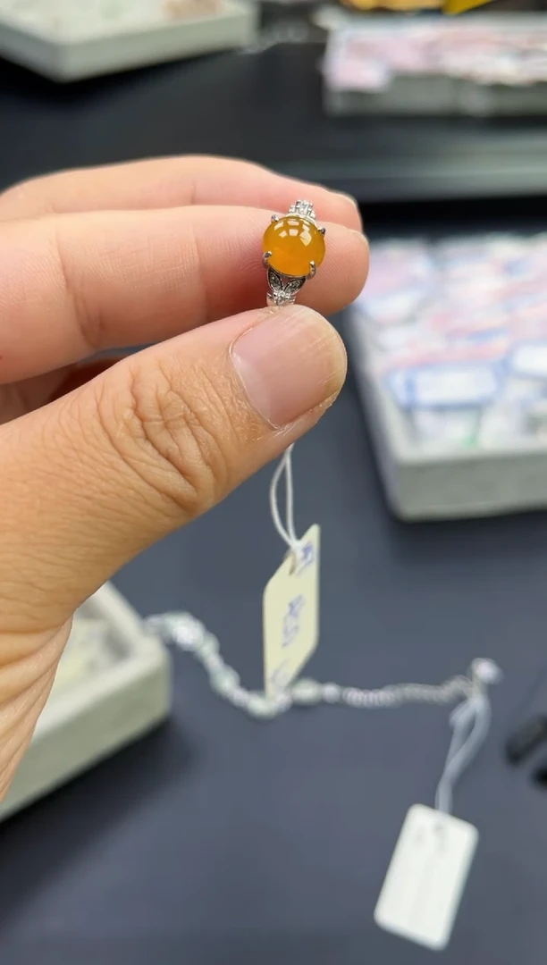 翡翠戒指银S925镶嵌多人