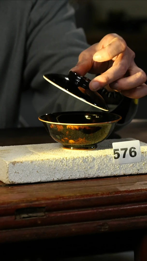 瓷片标题标题标题标题