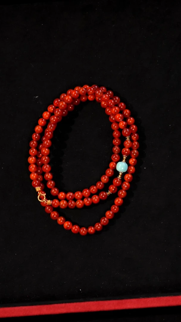 颈饰18K金镶嵌南红玛瑙万能链原矿