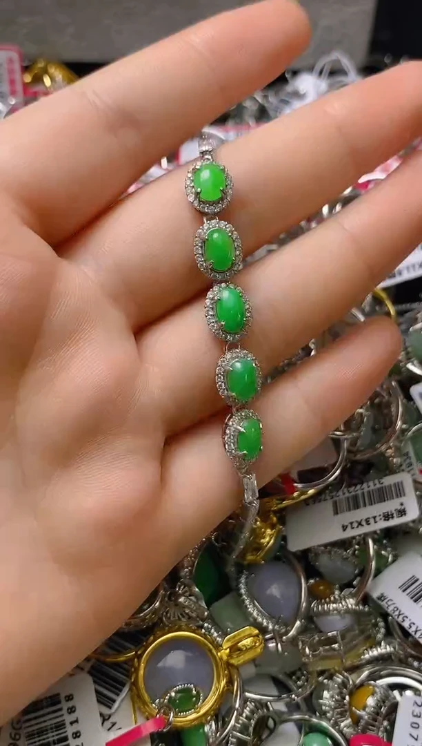 银S925镶嵌戒指翡翠百内无证书