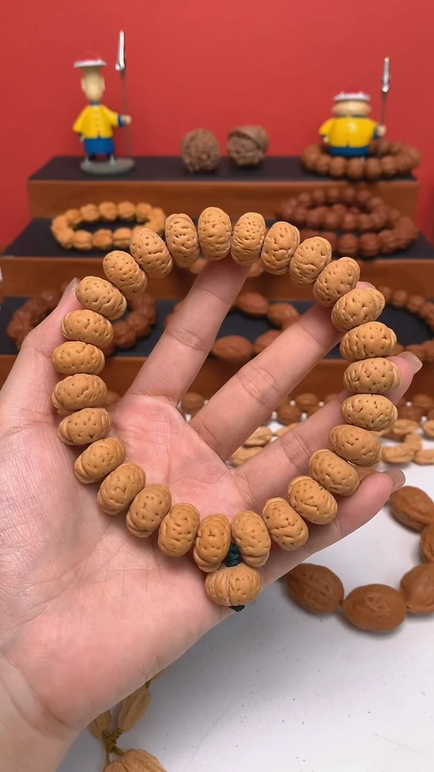 手串文玩核桃拿****?蟠桃核手持