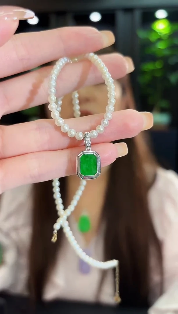 吊坠(不含链)未镶嵌翡翠 新 缅料A货/多样性发货/一件