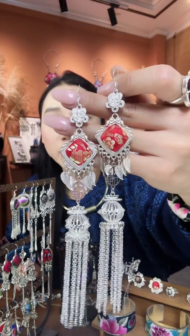 【闪购商品】刺绣传统非遗民族凤手工刺绣饰品耳环