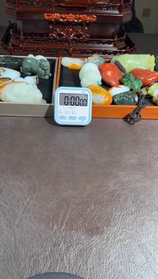 未镶嵌和田玉把件满****，和田玉