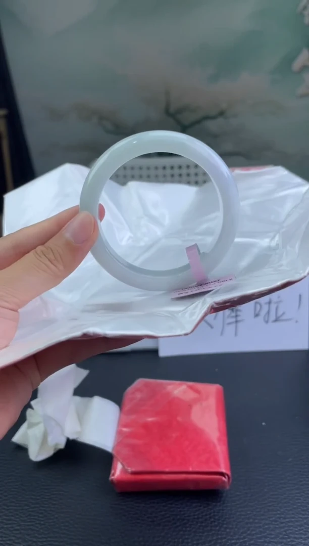 翡翠手镯未镶嵌20