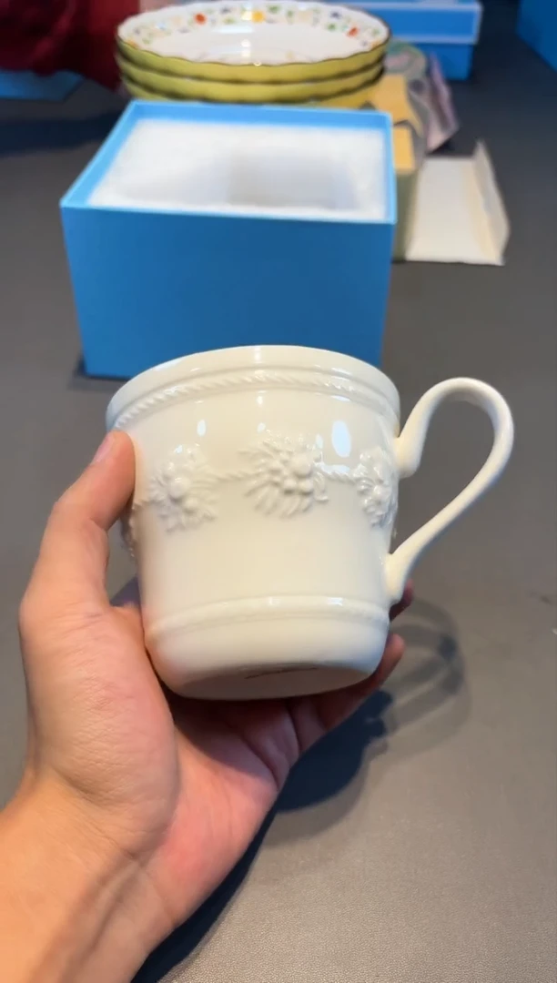 【闪购商品】瓷片新号开播啦全场福利保正保真