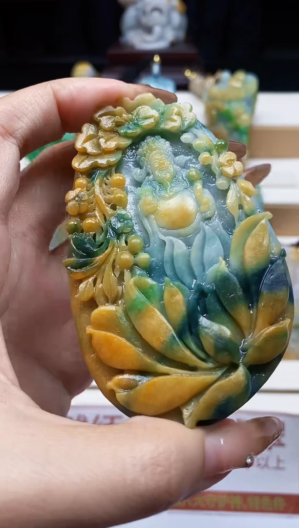 颈饰未镶嵌翡翠翡翠A货