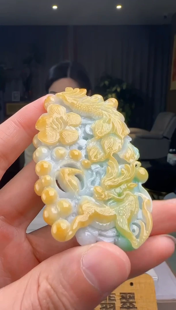 【闪购商品】翡翠吊坠(不含链)未镶嵌DY@@960Q3J14308