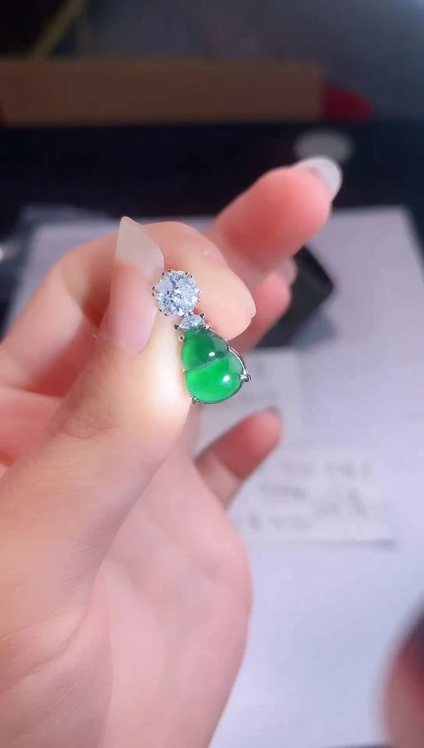 颈饰未镶嵌翡翠0芹0翡翠珠宝754