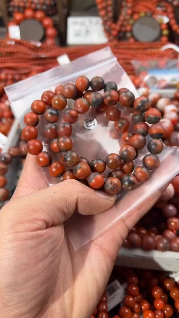 南红玛瑙手串未镶嵌随机发货一条10