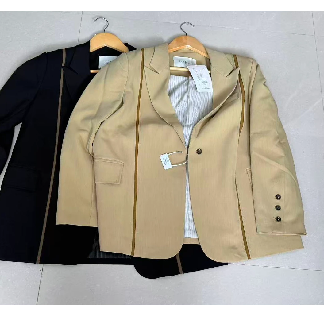 菲菲的店un西装条纹内衬