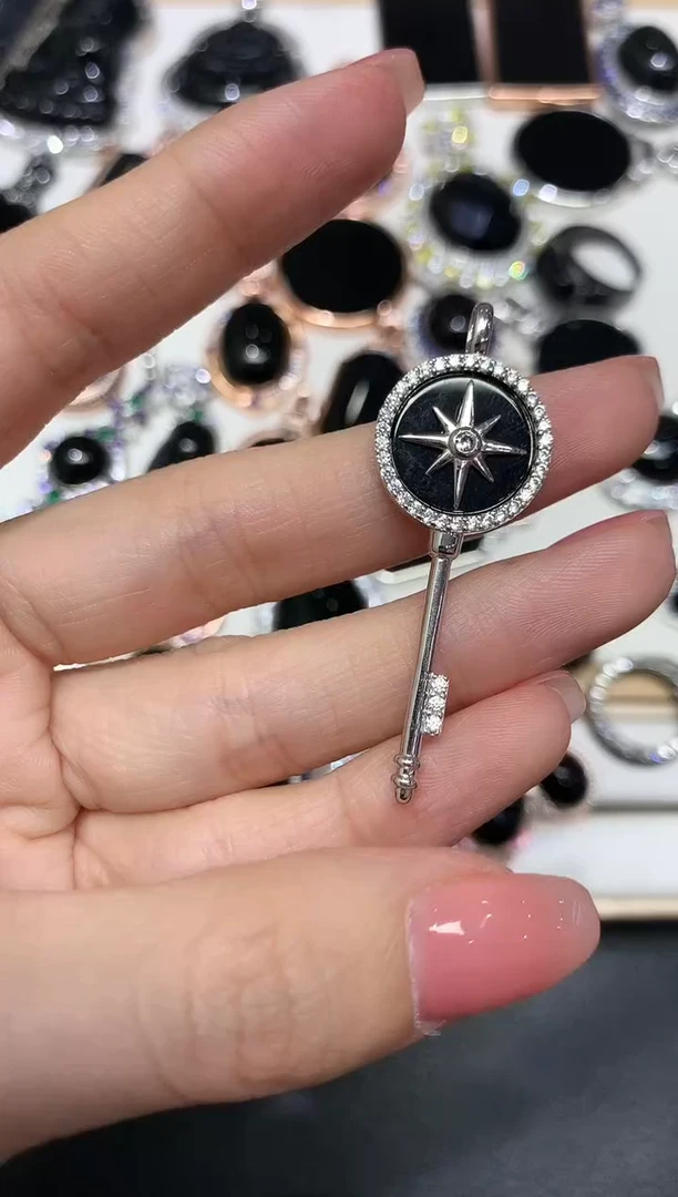 【闪购商品】翡翠吊坠(不含链)银S925镶嵌15多人多样性随机发货1件