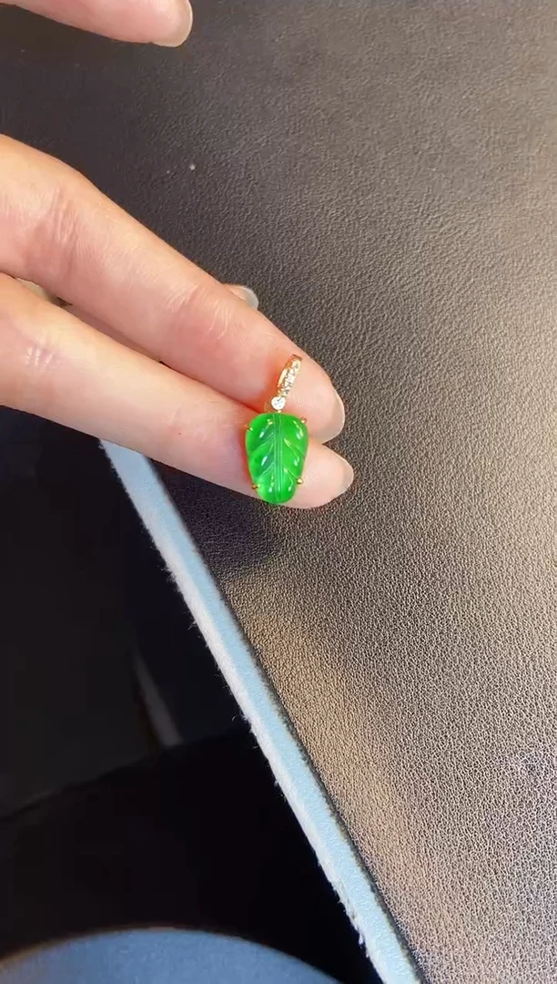 吊坠(不含链)银S925镶嵌翡翠1