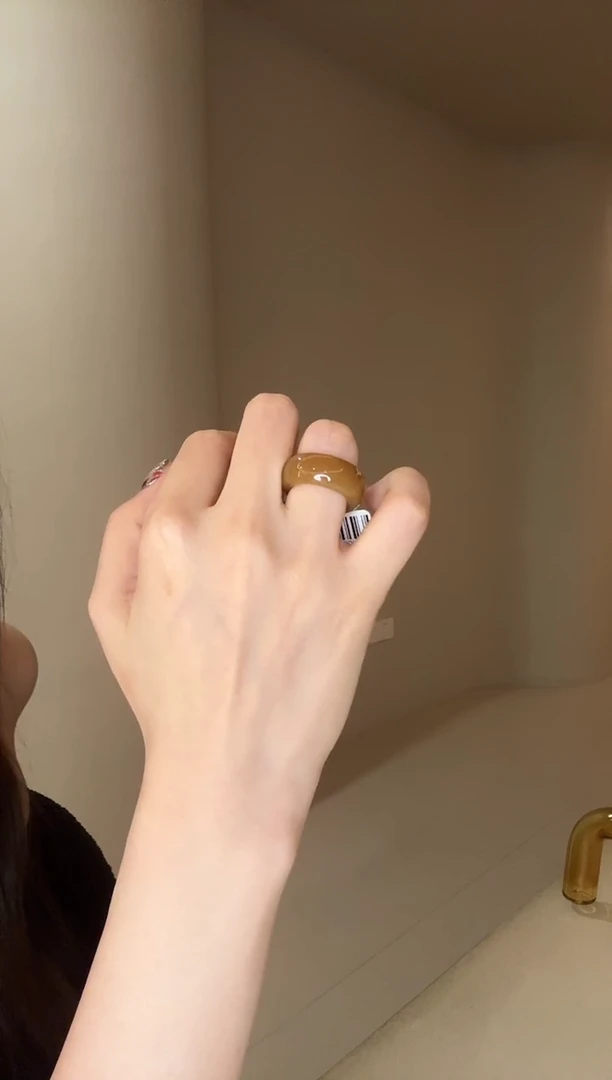 未镶嵌戒指和田玉12码全糖