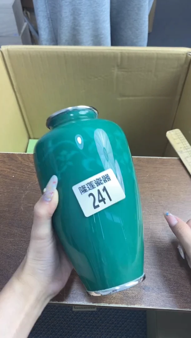 【闪购商品】瓷片隆莲瓷器欢迎大家