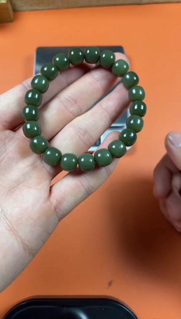 颈饰未镶嵌和田玉5