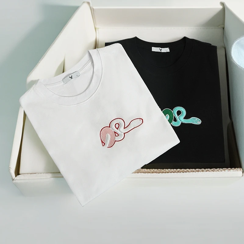 【NXX】2025春季新款蛇年限定重磅刺绣工艺男女同款休闲圆领短袖