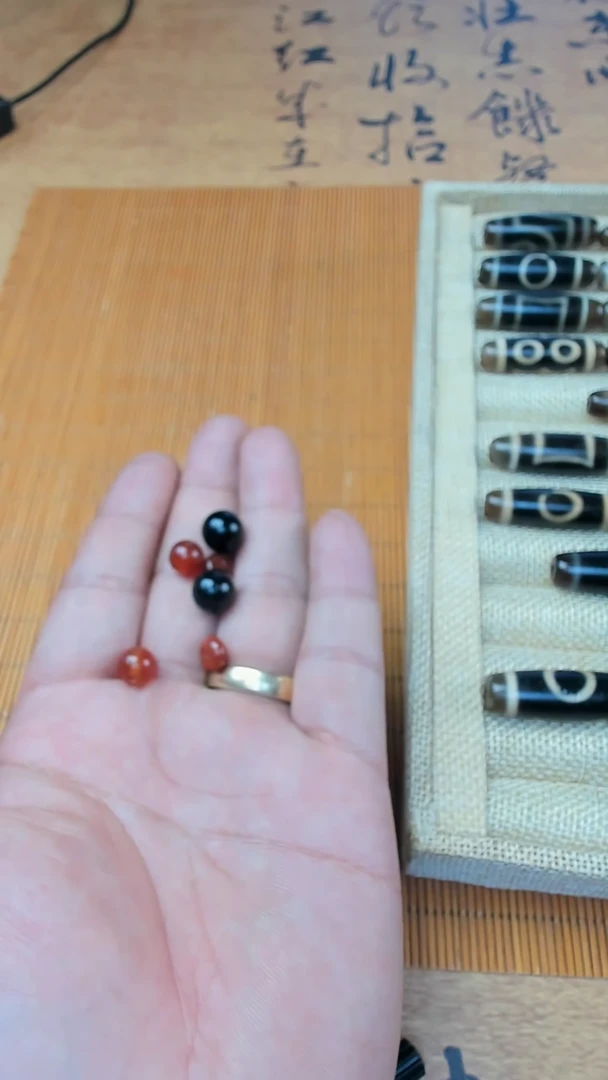 【闪购商品】玛瑙/玉髓颈饰未镶嵌珠子