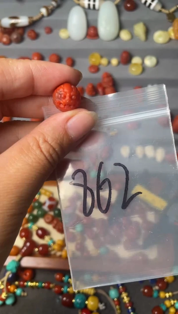 未镶嵌配饰南红玛瑙862